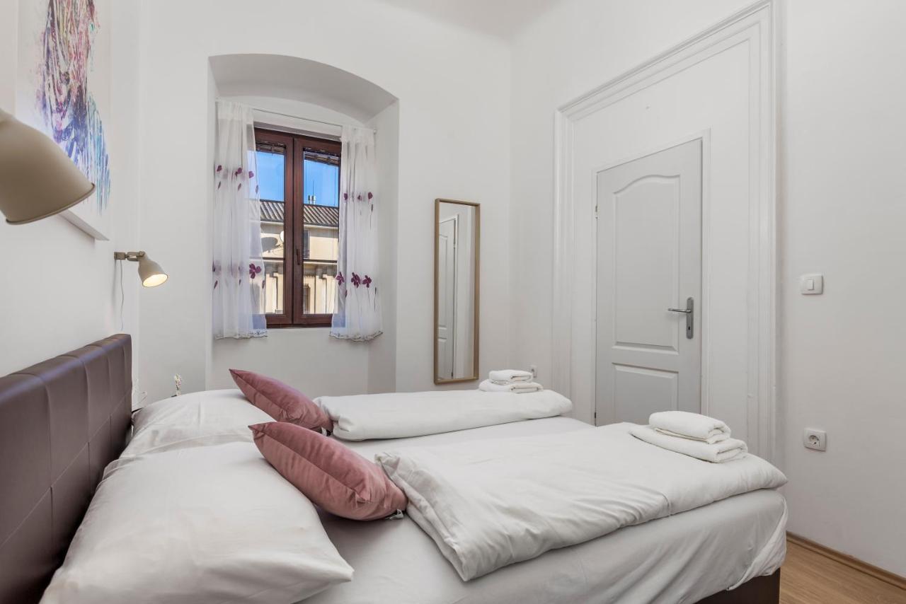 Apartment Doris リエカ エクステリア 写真