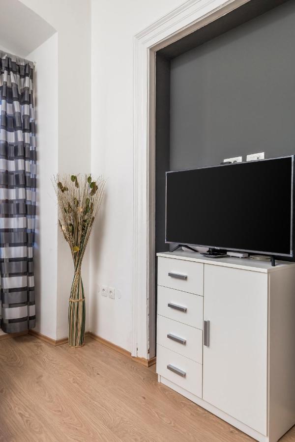Apartment Doris リエカ エクステリア 写真